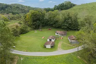 125 Fairview Church Rd, Graysville, PA 15337 - Photo 28