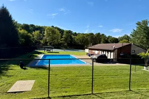 556 Ten Point Ln, Cranberry Township, PA 16066 - Photo 20