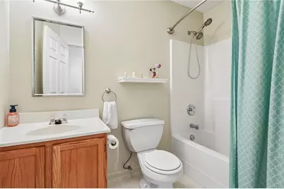556 Ten Point Ln, Cranberry Township, PA 16066 - Photo 12