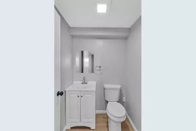 577 Jefferson St, Rochester, PA 15074 - Photo 10