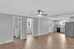 577 Jefferson St, Rochester, PA 15074 - Photo 12