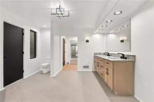 102 Peasant Village Ln, Rostraver, PA 15012 - Photo 20