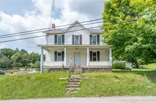 102 Amherst Ln, Ligonier Township, PA 15658 - Photo 1