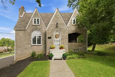 4662 Old Boston Rd, Pittsburgh, PA 15227 - Photo 1
