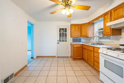 3532 Churchview Ave, Pittsburgh, PA 15236 - Photo 12