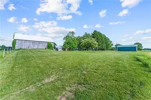 3205 Eastbrook Volant Rd, Hickory Township, PA 16156 - Photo 24