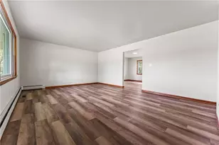 3205 Eastbrook Volant Rd, Hickory Township, PA 16156 - Photo 8