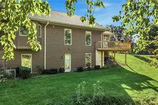 201 Oakview Dr, Hermitage, PA 16148 - Photo 38