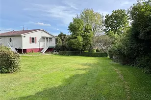 1609 Tyler St, Aliquippa, PA 15001 - Photo 18