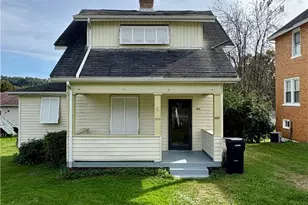 1605 Tyler St, Aliquippa, PA 15001 - Photo 1