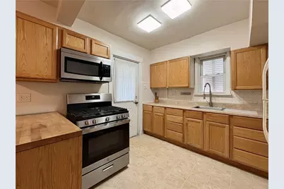 1605 Tyler St, Aliquippa, PA 15001 - Photo 6