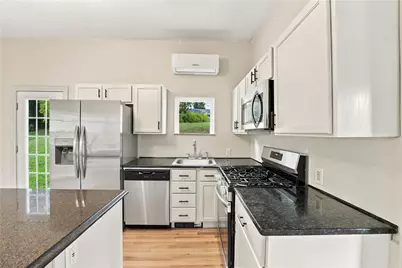 141 Pierce Ave, Sharpsville, PA 16150 - Photo 10