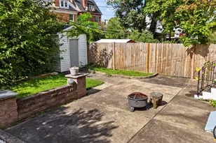 1129 N St Clair St, Pittsburgh, PA 15206 - Photo 8
