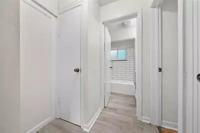 664 Manoah Dr, Bethel Park, PA 15102 - Photo 16