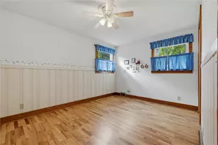 221 E Edgewood Ave, New Castle, PA 16105 - Photo 16