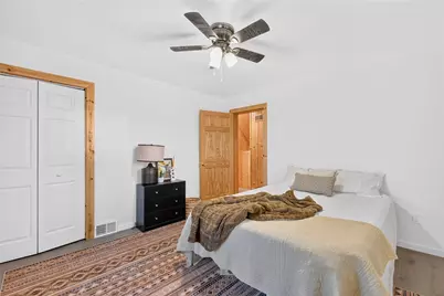 100 Thompson Ave, Donora, PA 15033 - Photo 28