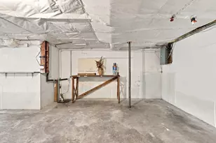 121 Crescent St, Evans City, PA 16033 - Photo 34
