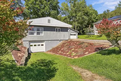121 Crescent St, Evans City, PA 16033 - Photo 2