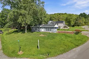 121 Crescent St, Evans City, PA 16033 - Photo 38