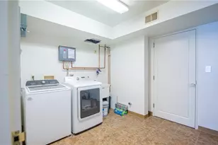 1700 Grandview Ave, Pittsburgh, PA 15211 - Photo 50
