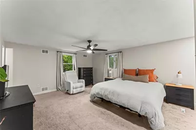 1266 Delfield Dr, Bethel Park, PA 15102 - Photo 18