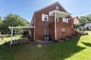 930 Franklin Ave, Connellsville, PA 15425 - Photo 4