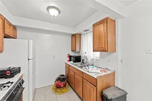 135 Bigham St, Pittsburgh, PA 15211 - Photo 10