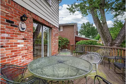 372 Cavan Dr, Pittsburgh, PA 15236 - Photo 16