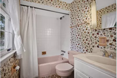 372 Cavan Dr, Pittsburgh, PA 15236 - Photo 36