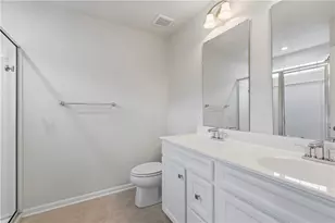 207 Yellowwood Ct, South Strabane, PA 15301 - Photo 16