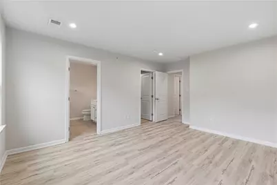207 Yellowwood Ct, South Strabane, PA 15301 - Photo 14