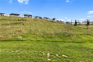 207 Yellowwood Ct, South Strabane, PA 15301 - Photo 26