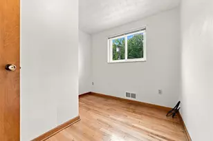 2133 St Leo St, Pittsburgh, PA 15203 - Photo 18