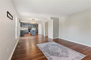502 Meade Dr, Robinson Twp, PA 15136 - Photo 10