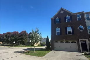 1906 Pointe View Dr, Adams Township, PA 16066 - Photo 2