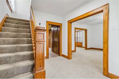 8 E Morehead Avenue, Shenango Township, PA 16102 - Photo 8