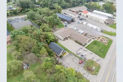 1637 N Main Street Ext, Center Township, PA 16001 - Photo 16