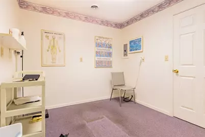 1637 N Main Street Ext, Center Township, PA 16001 - Photo 12