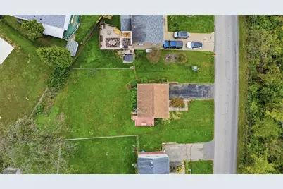 3137 Triphammer Rd, South Park, PA 15129 - Photo 6