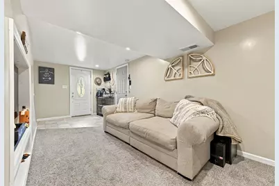 560 Semple Dr, North Huntingdon, PA 15642 - Photo 28