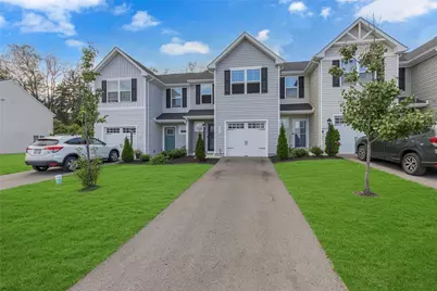 212 Smith Ln, Chippewa Township, PA 15010 - Photo 2