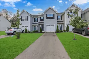 212 Smith Ln, Chippewa Township, PA 15010 - Photo 2
