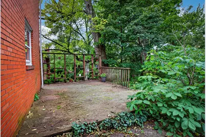 904 Lovingston Drive, Pittsburgh, PA 15216 - Photo 42