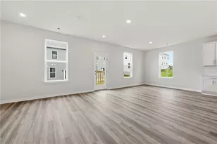 1007 Darcy Dr, Middlesex Township, PA 16059 - Photo 10