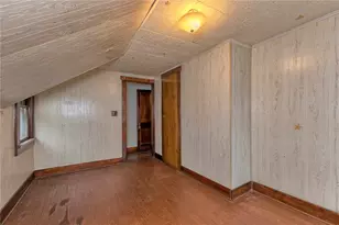 380 N Ben Franklin Rd, White Township, PA 15701 - Photo 18