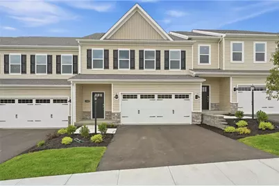 1005 Darcy Dr, Middlesex Township, PA 16059 - Photo 2