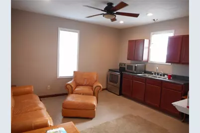 825/831 6th Street, California, PA 15419 - Photo 2