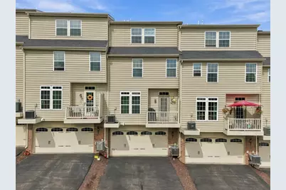 141 Lewisham Rd, Cranberry Township, PA 16066 - Photo 2