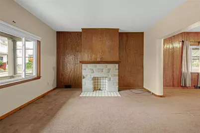 301 Russellwood Ave, McKees Rocks, PA 15136 - Photo 4