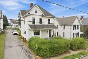 212 Fairview Ave, Butler, PA 16001 - Photo 2